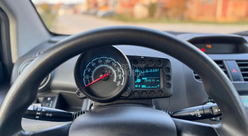 Chevrolet Spark 1.0 LS Star Edition