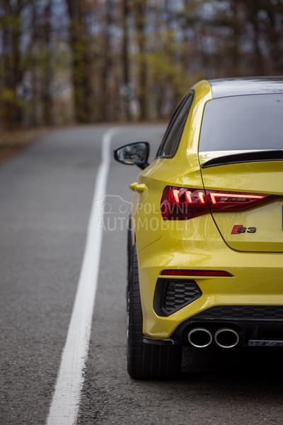 Audi S3 