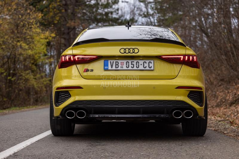 Audi S3 