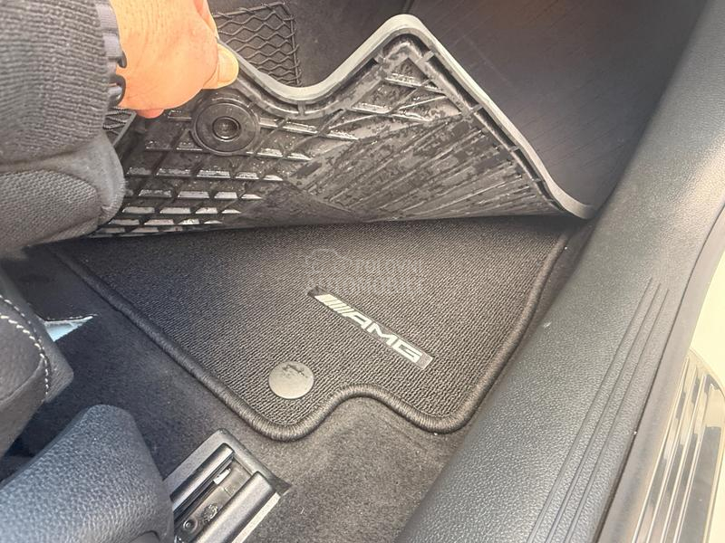 Mercedes Benz E 220 AMG 14.445