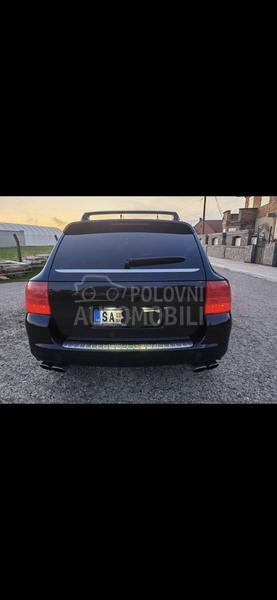 Porsche Cayenne 3.2