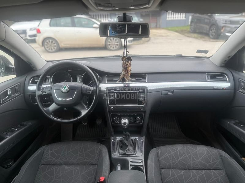 Škoda Superb 1.6