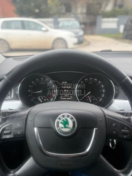 Škoda Superb 1.6