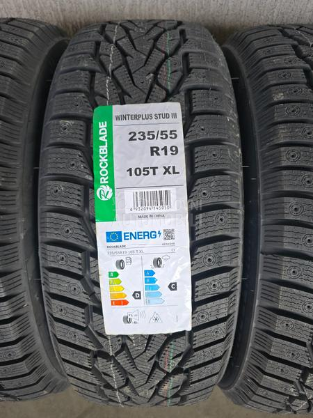 ROCKBLADE 235/55 R19 Zimska
