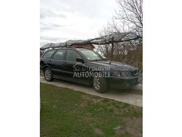 Volvo V40 v40