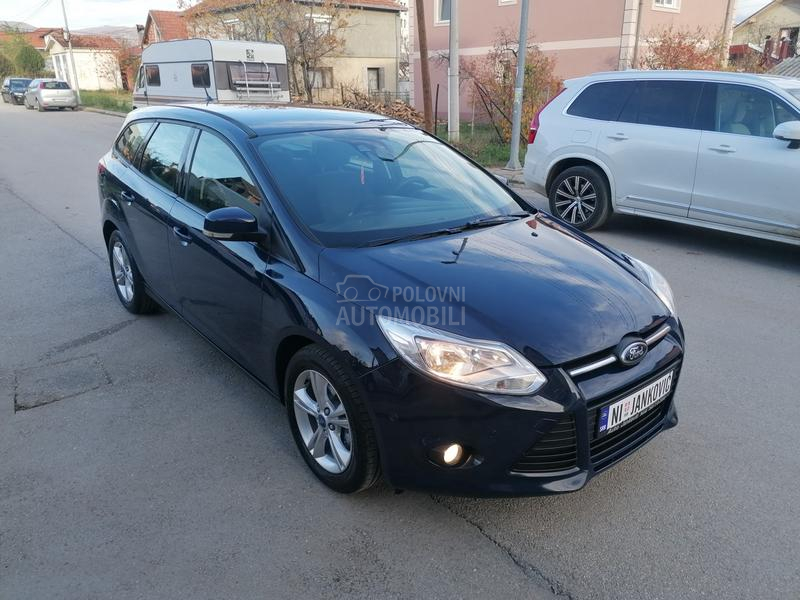 Ford Focus 1.0i TREND LINE CH
