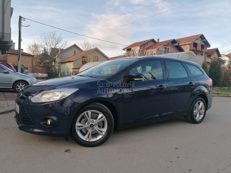 Ford Focus 1.0i TREND LINE CH