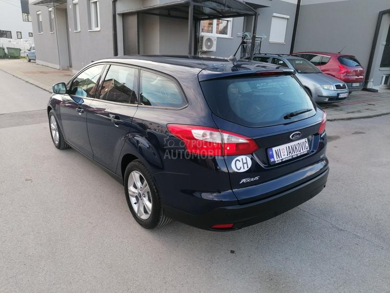 Ford Focus 1.0i TREND LINE CH