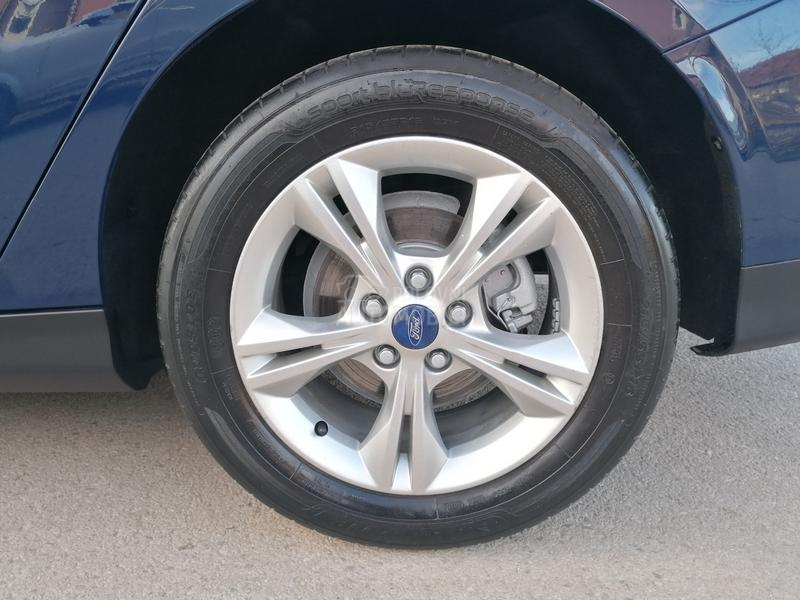 Ford Focus 1.0i TREND LINE CH