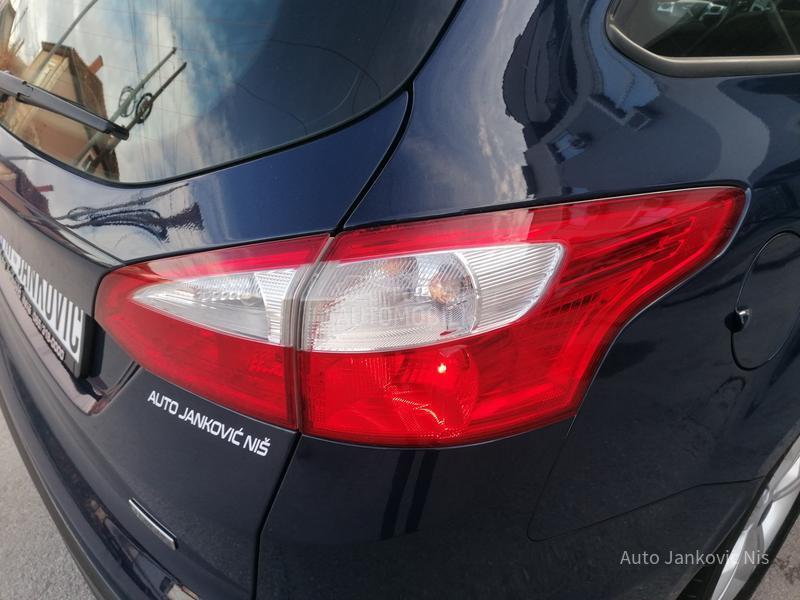 Ford Focus 1.0i TREND LINE CH