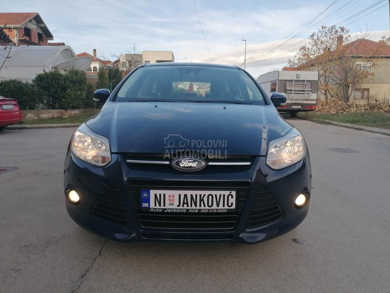 Ford Focus 1.0i TREND LINE CH