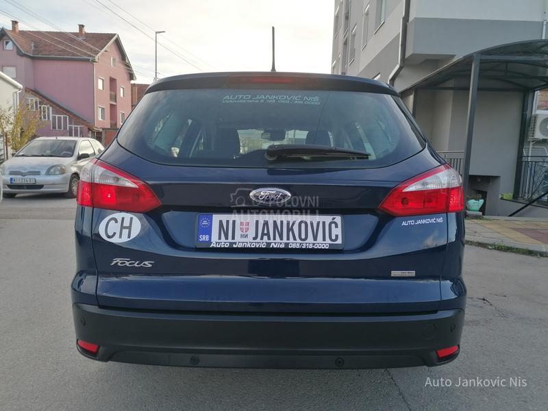 Ford Focus 1.0i TREND LINE CH