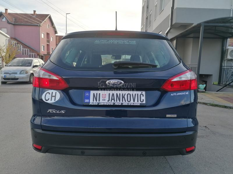 Ford Focus 1.0i TREND LINE CH