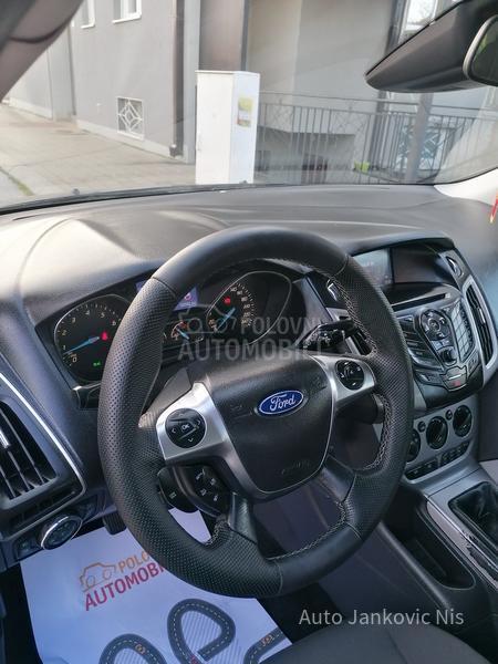 Ford Focus 1.0i TREND LINE CH