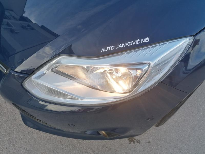Ford Focus 1.0i TREND LINE CH
