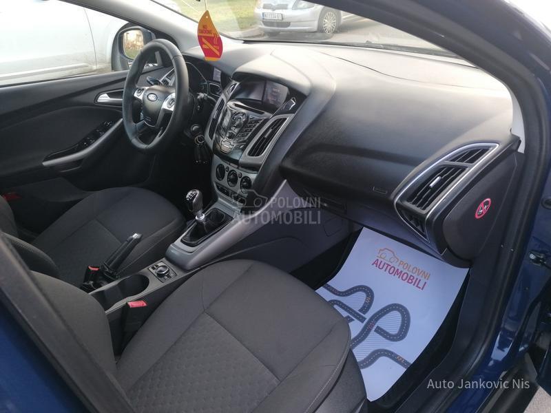Ford Focus 1.0i TREND LINE CH