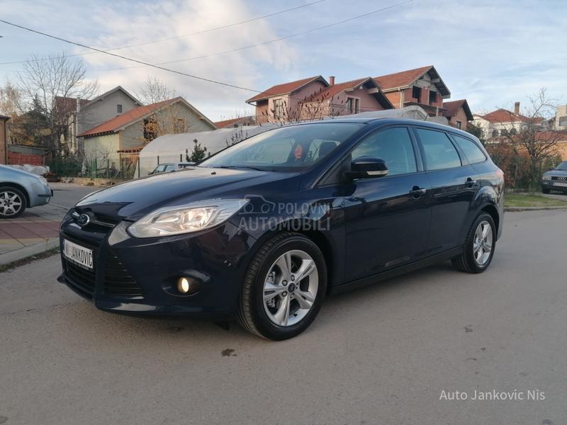 Ford Focus 1.0i TREND LINE CH