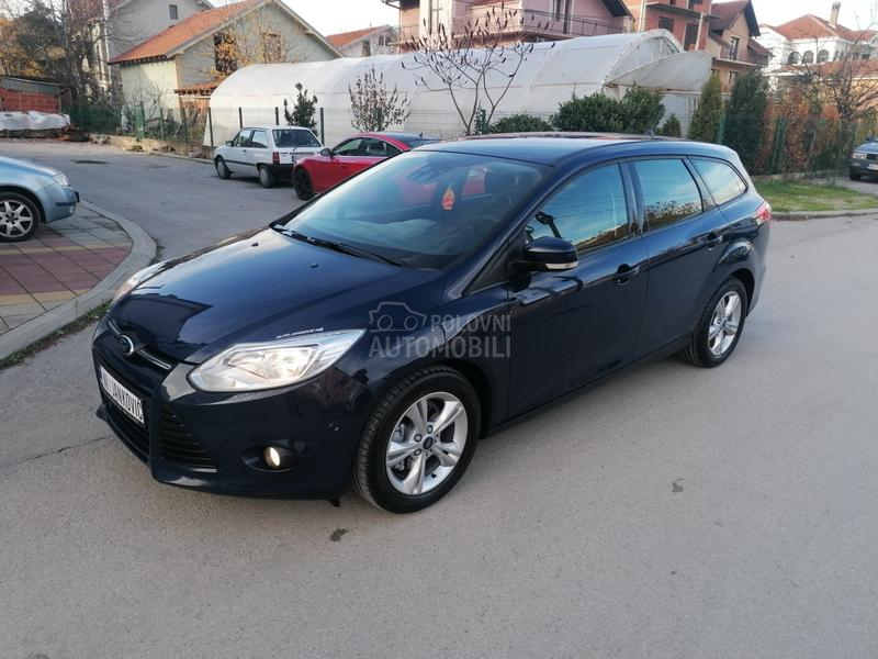 Ford Focus 1.0i TREND LINE CH
