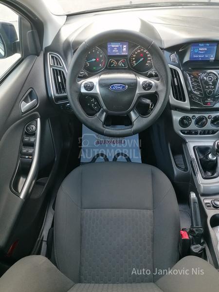 Ford Focus 1.0i TREND LINE CH