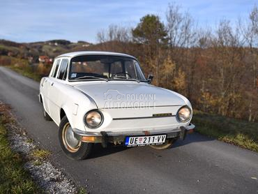 Škoda 100 
