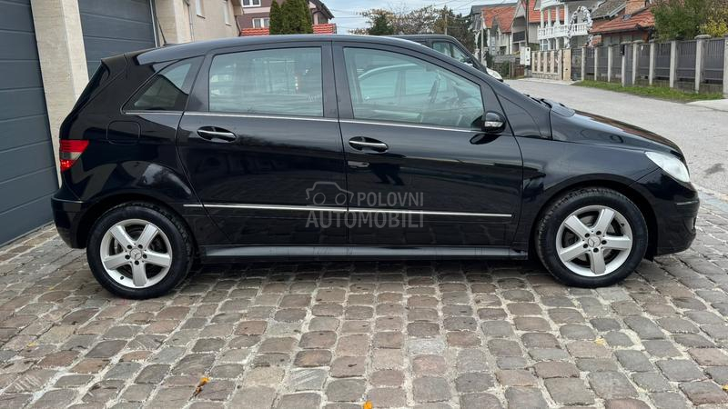 Mercedes Benz B 200 A.U.T.O.M.A.T