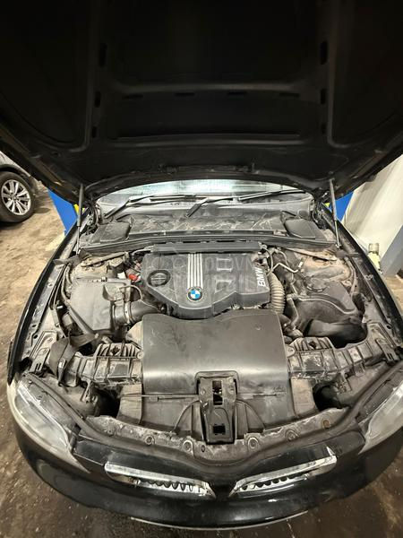 BMW 118 E81 M 2010. god. -  kompletan auto u delovima