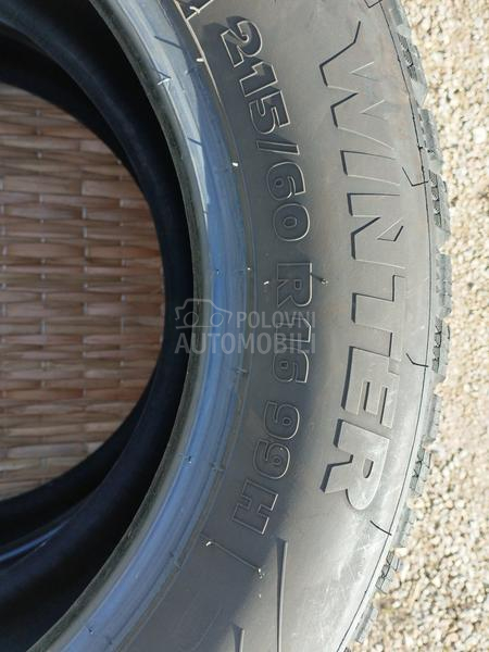 Taurus 215/60 R16 Zimska