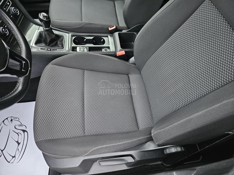 Volkswagen Golf 7 1.0 TSI