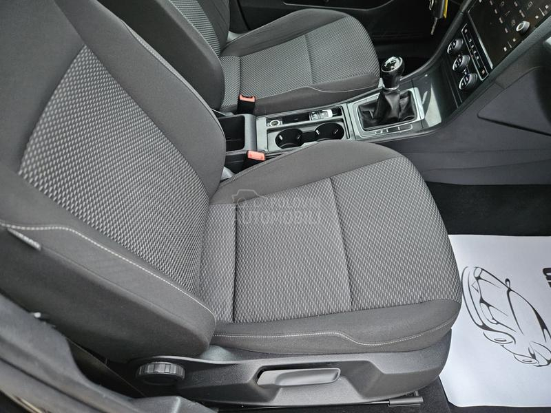 Volkswagen Golf 7 1.0 TSI