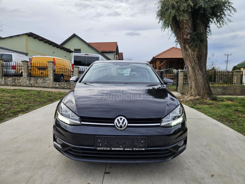 Volkswagen Golf 7 1.0 TSI