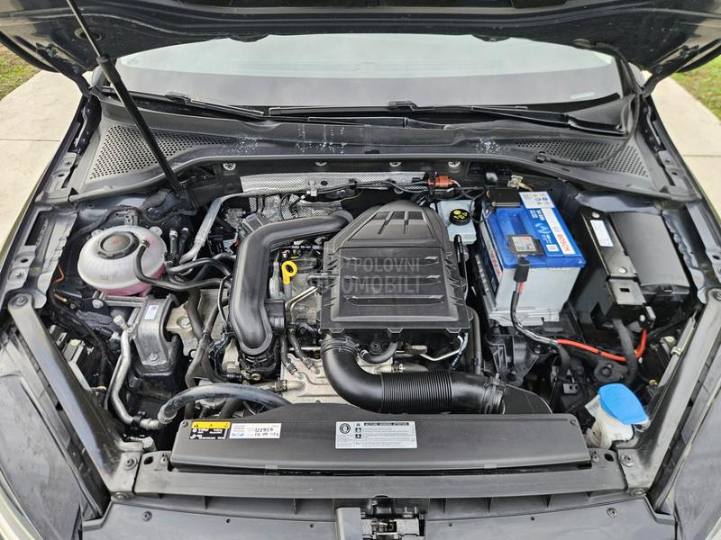 Volkswagen Golf 7 1.0 TSI