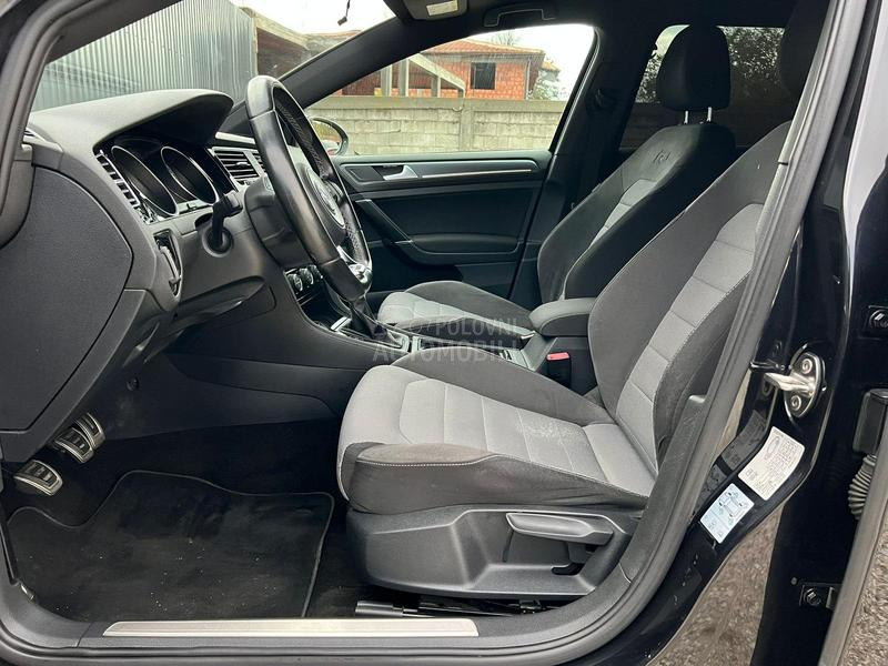 Volkswagen Golf 7 R LINE