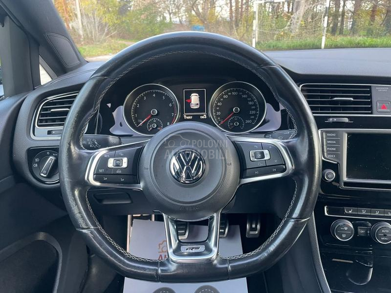 Volkswagen Golf 7 R LINE