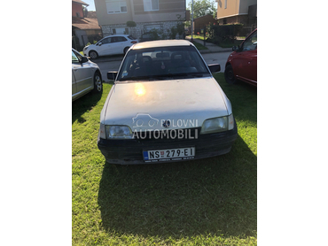 Opel Kadett E