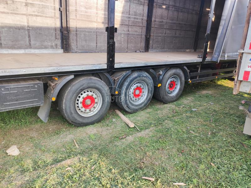 Schwarzmuller Plato moze i nadgradnja