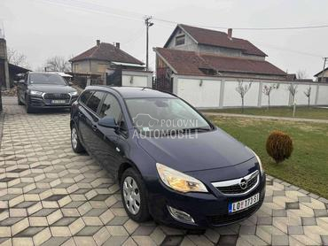 Opel Astra J 1.4 TURBO
