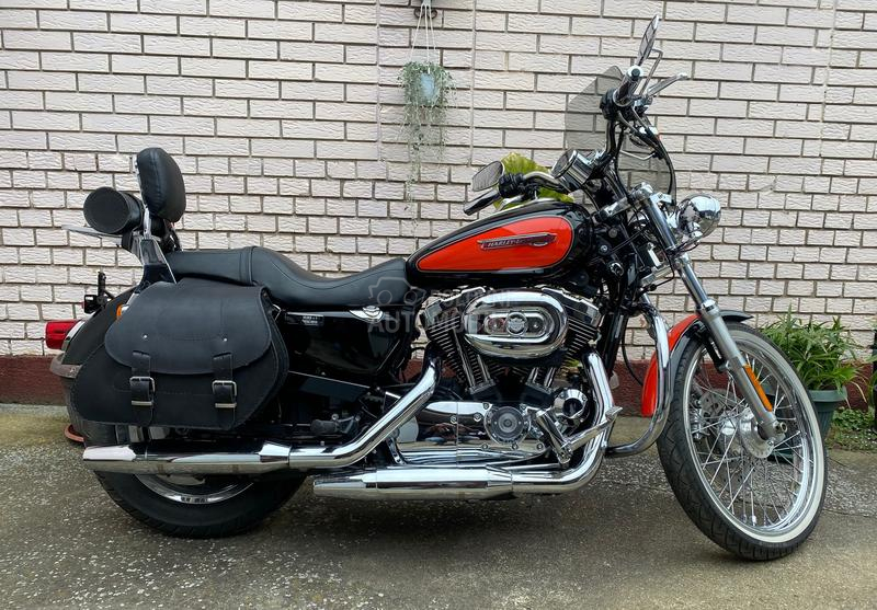 Harley Davidson sportster xl1200c