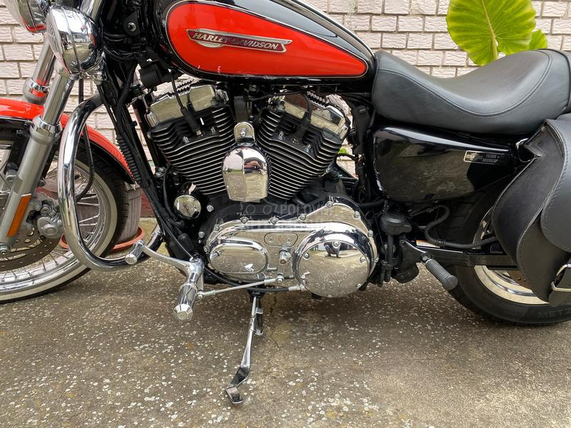 Harley Davidson sportster xl1200c