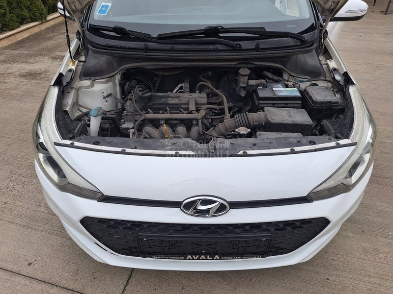 Hyundai i20 1.2 B.e.n.z.i.n