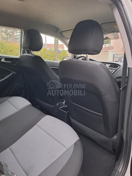 Hyundai i20 1.2 B.e.n.z.i.n