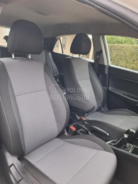 Hyundai i20 1.2 B.e.n.z.i.n