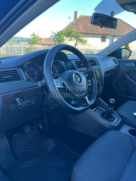 Volkswagen Jetta 2.0 TDI