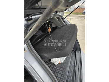 enterijer za Citroen C4 od 2014. do 2019. god.