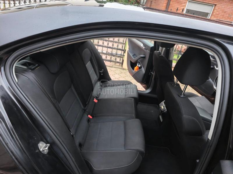 Škoda Superb 2.0 TDI DSG DIODA