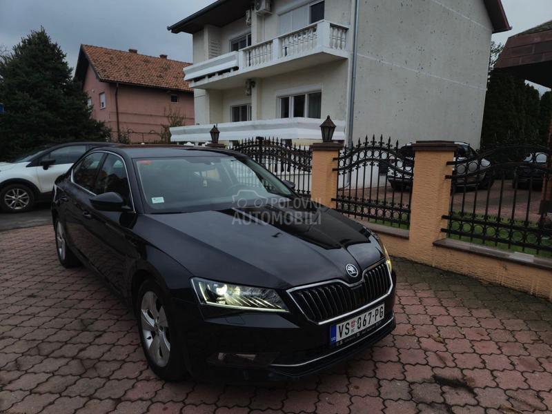 Škoda Superb 2.0 TDI DSG DIODA