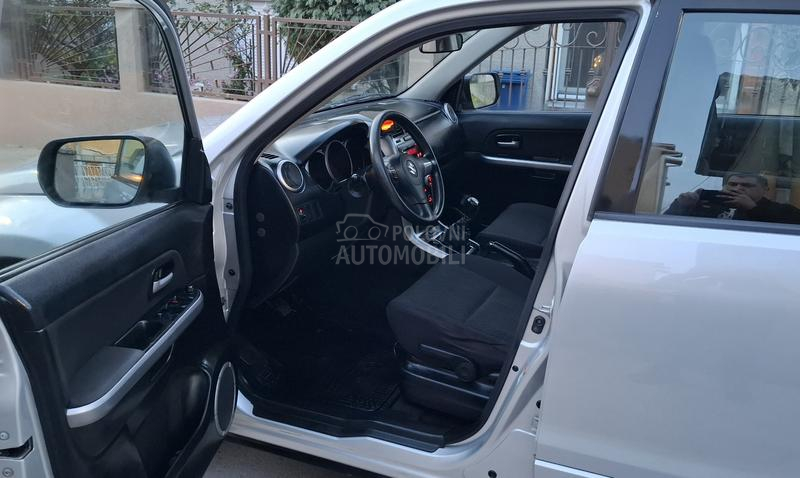Suzuki Grand Vitara REZERVISAN