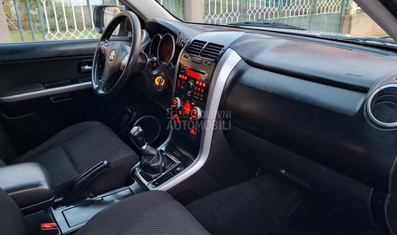 Suzuki Grand Vitara REZERVISAN