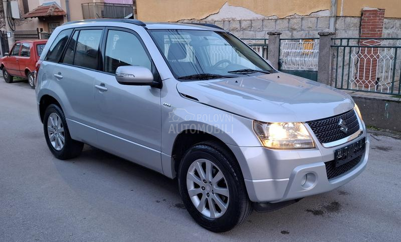 Suzuki Grand Vitara REZERVISAN
