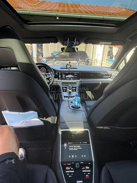 Porsche Panamera 4 E-Hybrid 462