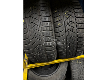 Pirelli 205/40 R17 Zimska
